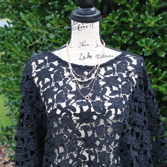 NWT - ARIA HANDMADE - LACE OVERLAY - Picture 5 of 7